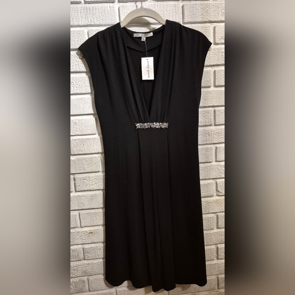 NWT Alexia Admor Black Cocktail Dress with Crystal Accent